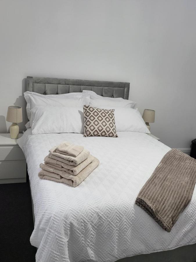 Spacious & Cosy Holiday Home In Манчестър Екстериор снимка